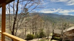 Linville Falls Mountain Club community in North Cove NC the setting for the Bob Timberlake signature cottage series