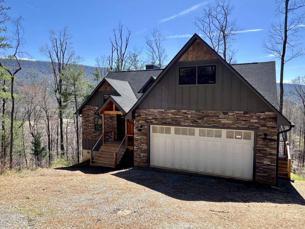 Linville Falls Mountain Club community property in North Cove NC in the Blue Ridge Mountains