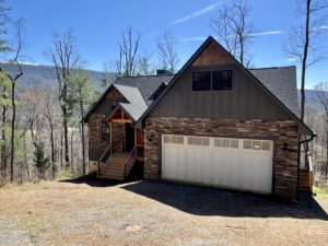 Linville Falls Mountain Club community property in North Cove NC in the Blue Ridge Mountains